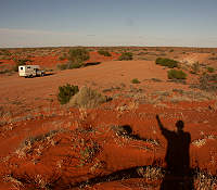 Straße, Camper und Schatten