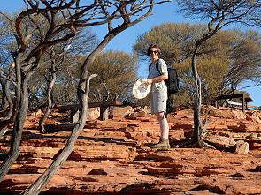 Ingrid auf Wanderpfaden