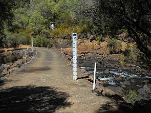 Flutmarker bei Hut Pool