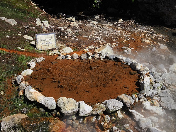 Heisse Quelle in Furnas