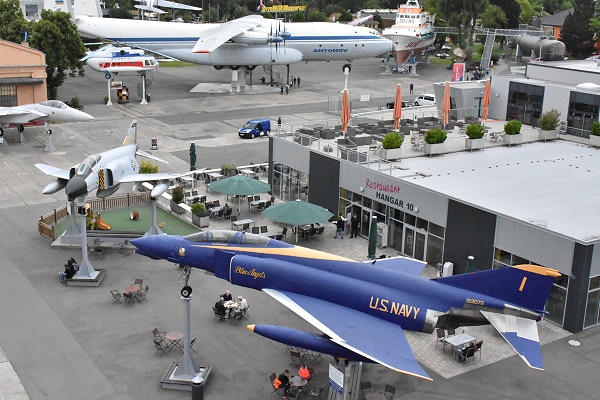 Restaurant und Freigelände