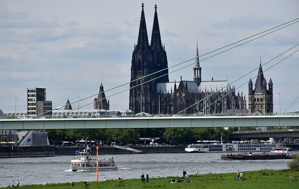 Dom und Severinsbrücke