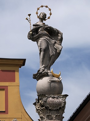 Brunnenstatue Maria