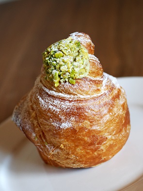 Cruffin mit Pistazie