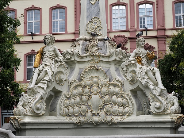Brunnen