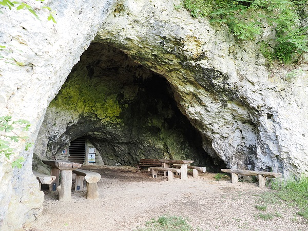 Eingang Gutenberger Höhle