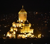 Sambeba Kathedrale bei Nacht