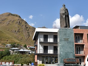 Statue