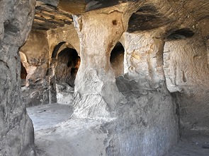 Höhle