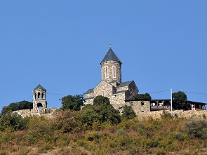 Neue Kirche auf dem Berg