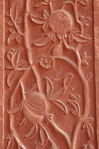 Kunstvolle Steinmetzarbeit