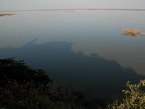 Schatten auf dem See
