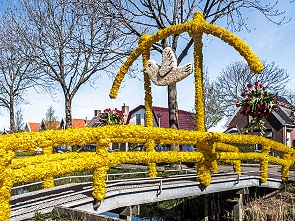 Geschmückte Brücke