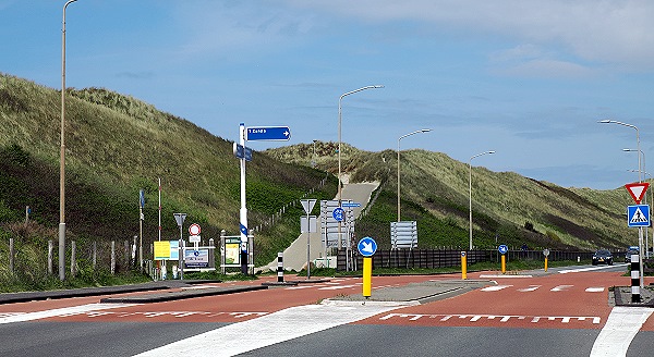 Hauptstrasse hinter den Dünen