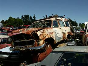 Autowrak Stilleben bei Horopito Motors