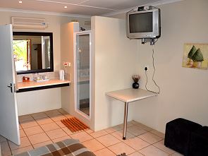 Dusche im Zimmer Zimmer