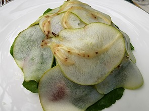 Vorspeise mit Birnen