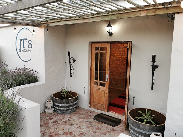 Eingang zu JT´s Kitchen